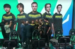 开云下载-EDG轻取FNC，Perkz操刀奇招英雄翻盘鏖战多局成都决赛之夜，让粉丝疯狂欢呼的简单介绍