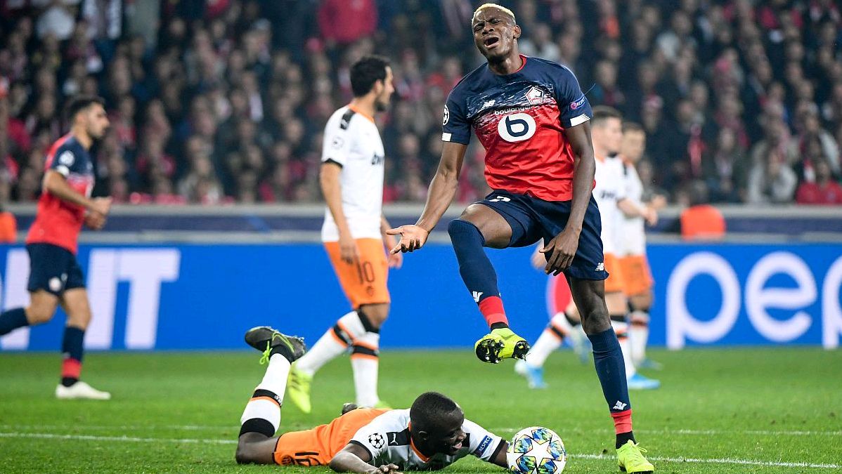 关于那不勒斯中场组织有方，促使球队攻守平衡的信息