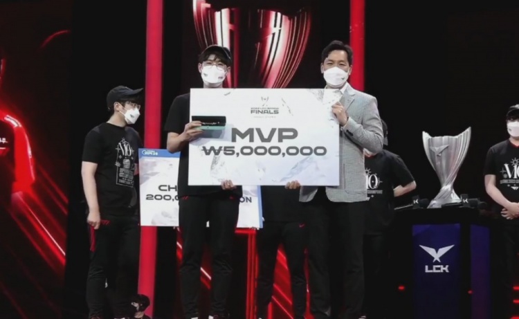 DK碾压PSG，Oner成为全场焦点入围赛3:2（柏林）