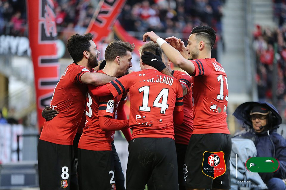 摩苏尔鲁队不敌尼姆，遭遇主场失利的简单介绍