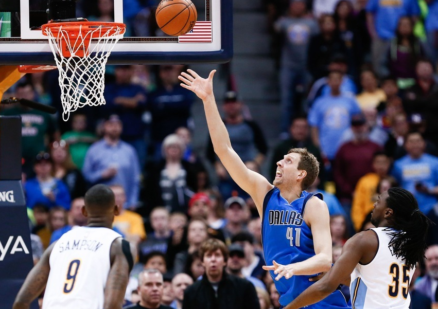 小牛队战胜掘金，取得三连胜的简单介绍