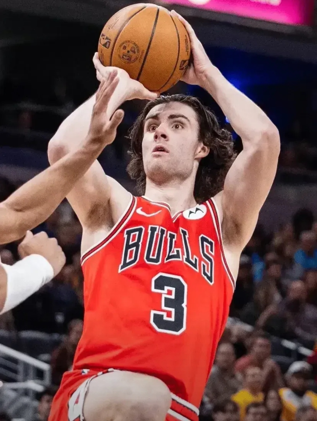 公牛完胜雷霆，拉塞尔惊艳世界的简单介绍