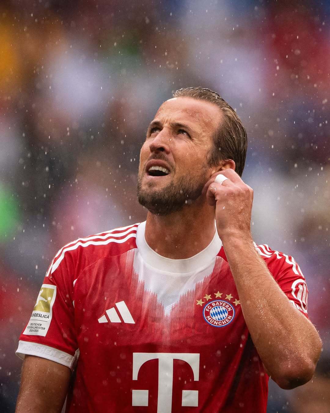 波兰翻盘马赛，哈里·凯恩高光表现的简单介绍